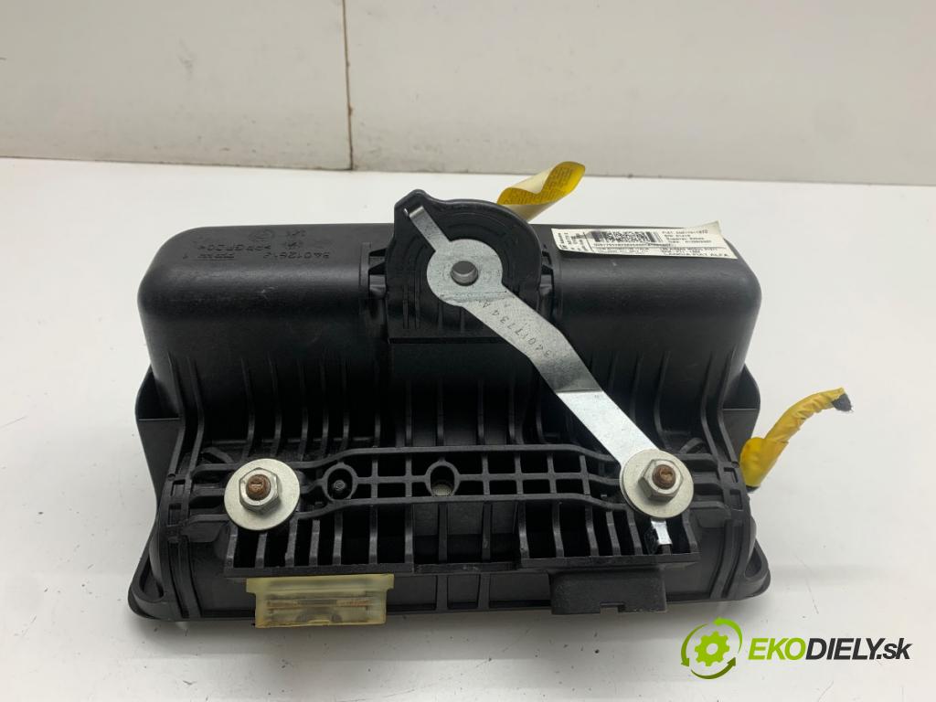 FIAT BRAVO II liftback 2007 88 kW 1.9 D Multijet (198AXB1A) 1910 AirBag spolujazdca 00517511870 (Airbag)