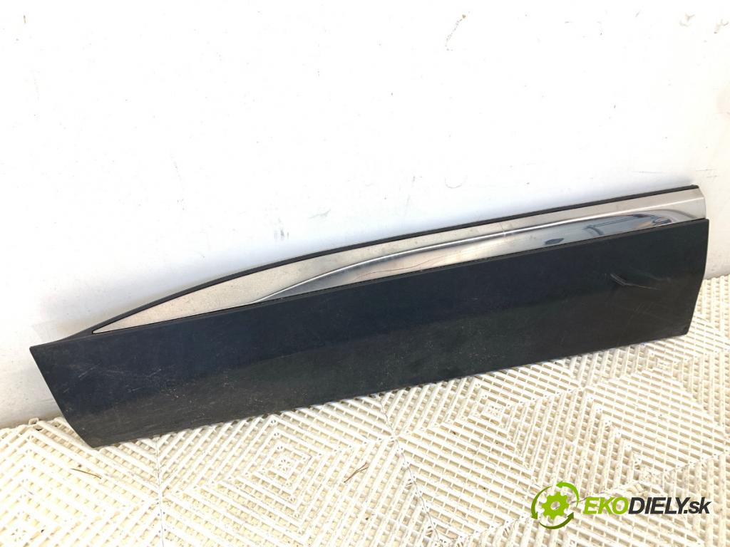 PEUGEOT 3008 SUV 2020 96 kW 1.2 THP/ PureTech 130 1199 Lišta Dvere ľavy predný 9811404277