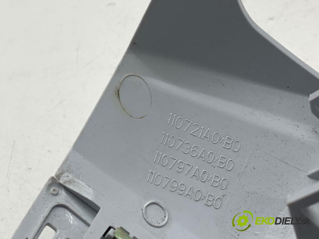 PEUGEOT 3008 SUV 2020 96 kW 1.2 THP/ PureTech 130 1199 Svetlo stropné 9814584177