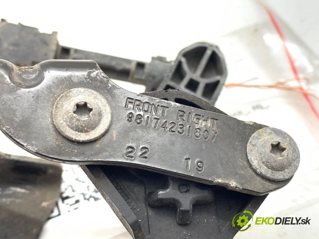 PEUGEOT 3008 SUV 2020 96 kW 1.2 THP/ PureTech 130 1199 Snímač XENON 9817423180 (Snímač)