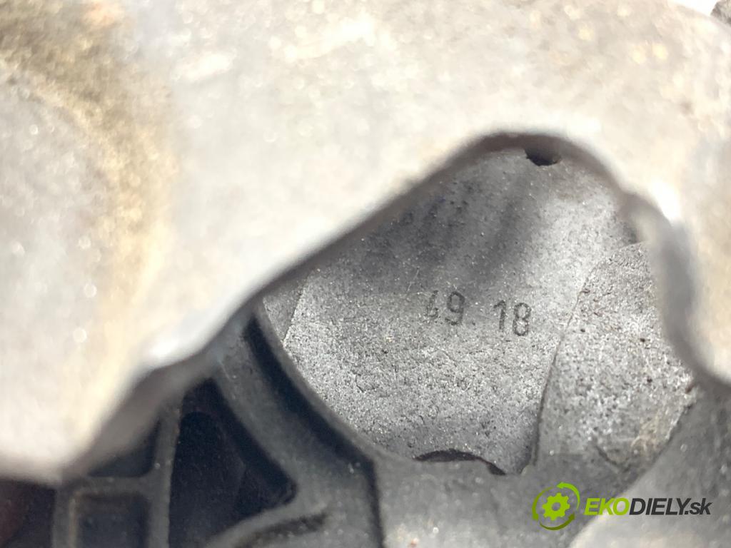 FORD FOCUS IV liftback 2019 92 kW 1.0 EcoBoost 999 zámok kapoty predný