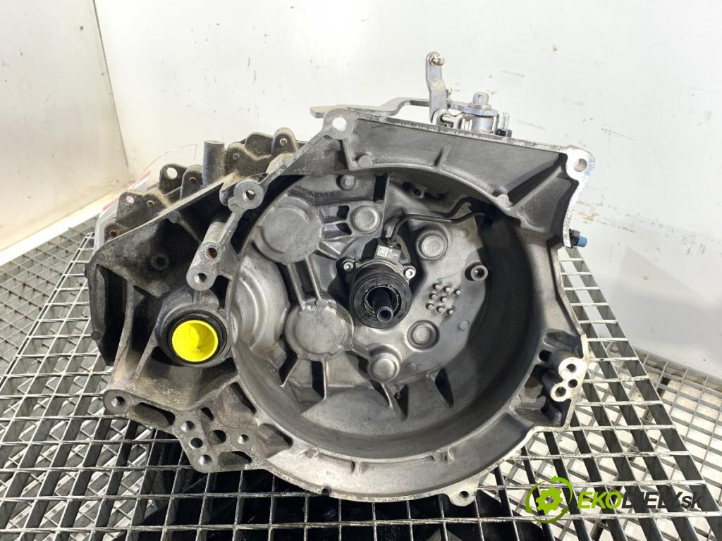 OPEL ASTRA K Kombi 2021 107 kW 1.2 Turbo (35) 1199 Prevodovka 55493230A (Prevodovka)