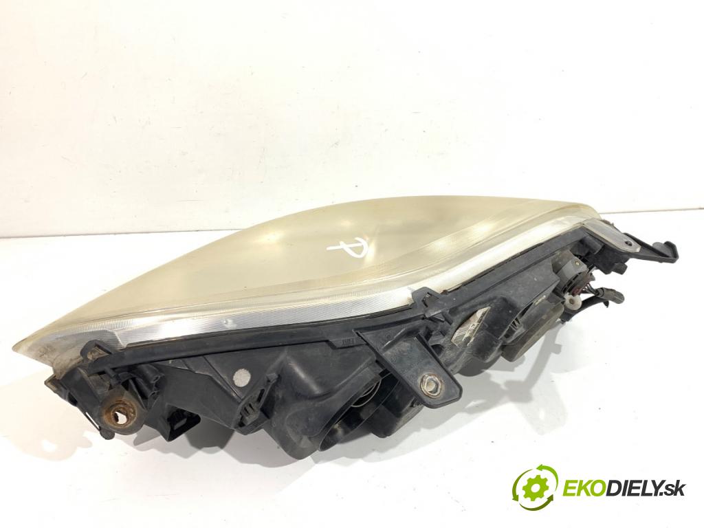 FIAT BRAVO II liftback 2007 66 kW 1.4 (198AXA1B) 1368 Svetlomet pravy predný 51757534