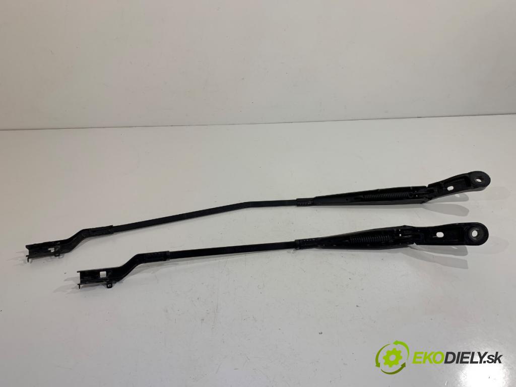 PEUGEOT 3008 SUV 2020 96 kW 1.2 THP/ PureTech 130 1199 Rameno stierače predný 9810664880