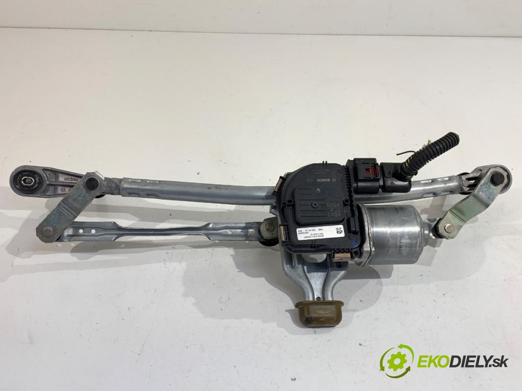 PEUGEOT 3008 SUV 2020 96 kW 1.2 THP/ PureTech 130 1199 motor stěračů přední část 9824762480