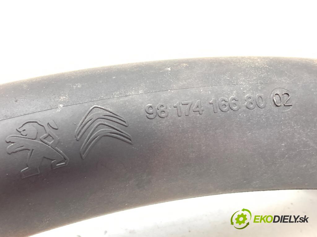 PEUGEOT 3008 SUV 2020 96 kW 1.2 THP/ PureTech 130 1199 Rúra vzduchu 9817416680