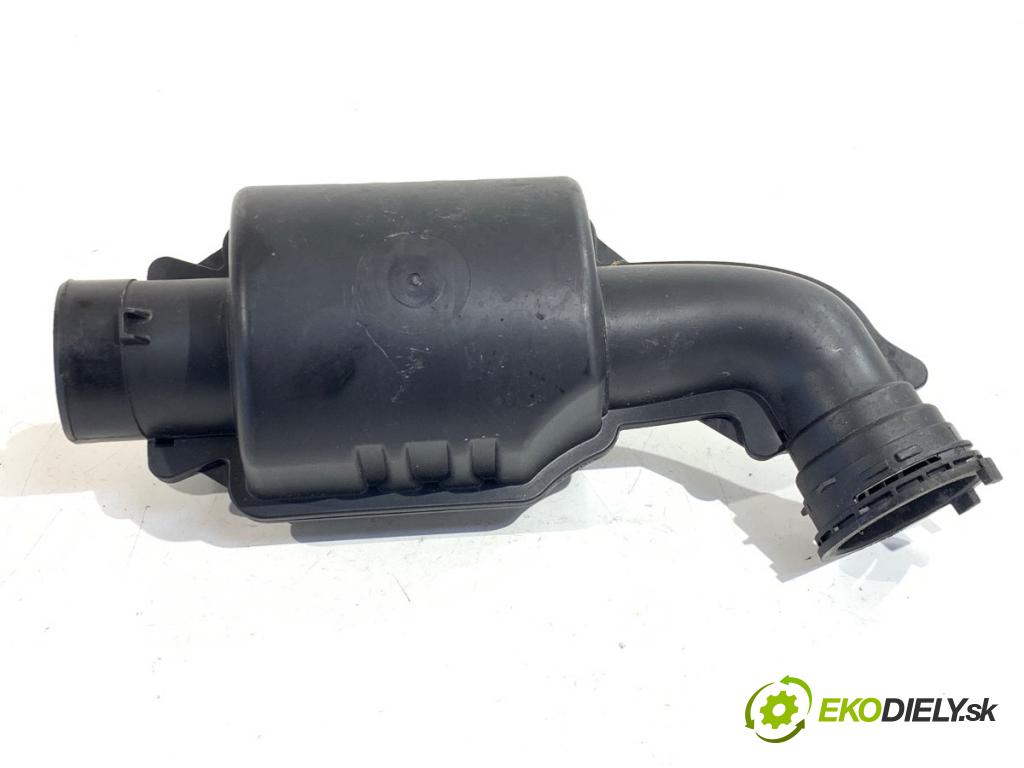 OPEL ASTRA K Kombi 2021 107 kW 1.2 Turbo (35) 1199 Rúra vzduchu 39159737