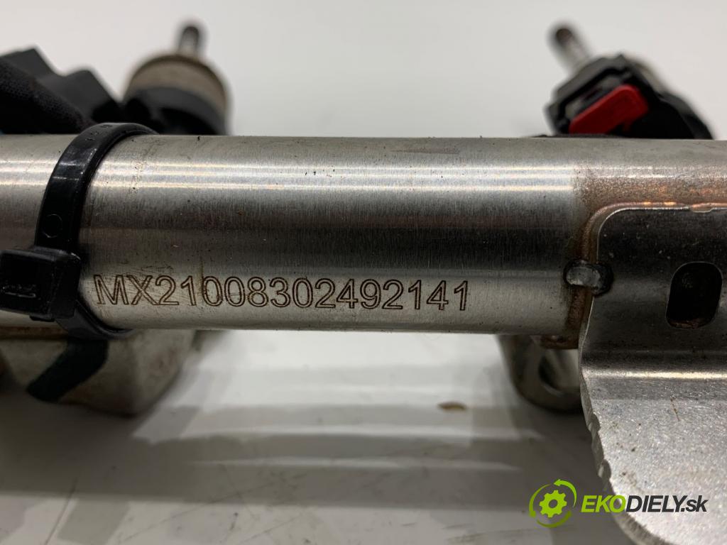 OPEL ASTRA K Kombi 2021 107 kW 1.2 Turbo (35) 1199 lišta vstřikovací VSTŘIKOVAČE: 55515688