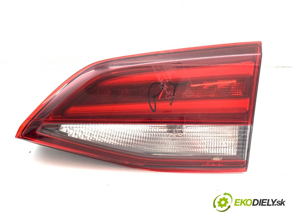 OPEL ASTRA K Kombi 2017 110 kW 1.4 Turbo (35) 1399 Svetlo pravy zad vnútorná 39077383