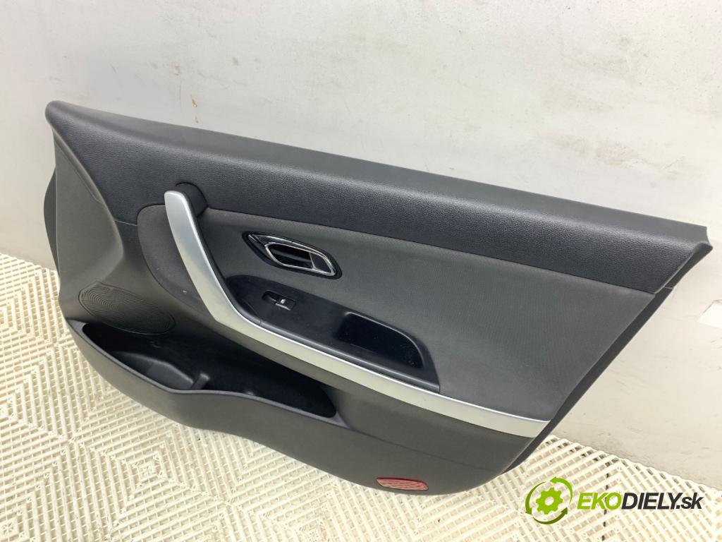 KIA CEED Kombi 2015 94 kW 1.6 CRDi 128 1582 čalúnenie Dvere pravy predný