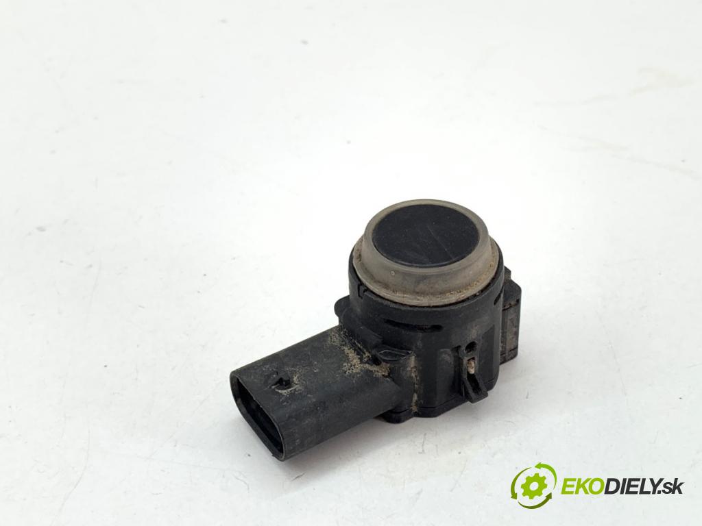 PEUGEOT 3008 SUV 2020 96 kW 1.2 THP/ PureTech 130 1199 snímač PDC 9827917377