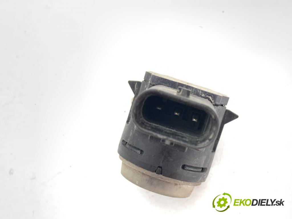 PEUGEOT 3008 SUV 2020 96 kW 1.2 THP/ PureTech 130 1199 snímač PDC 9827917377