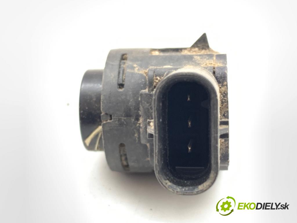 PEUGEOT 3008 SUV 2020 96 kW 1.2 THP/ PureTech 130 1199 snímač PDC 9827917377