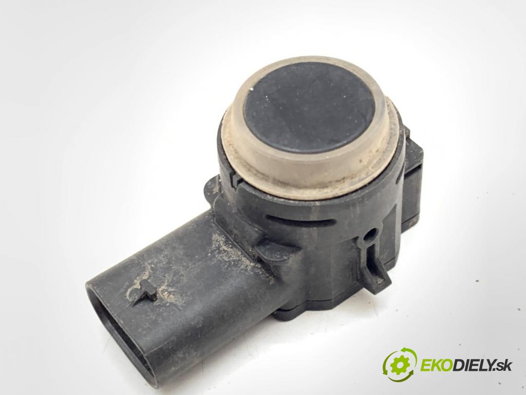 PEUGEOT 3008 SUV 2020 96 kW 1.2 THP/ PureTech 130 1199 snímač PDC 9827917377