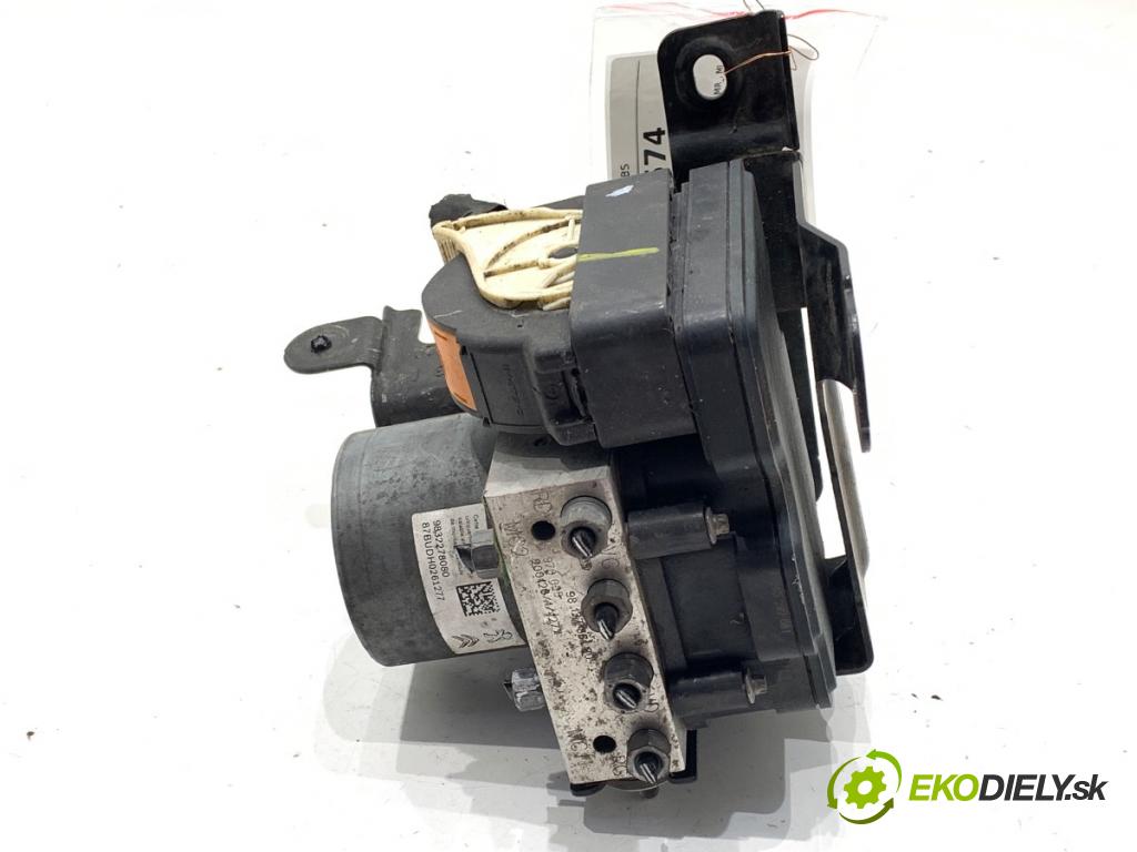 PEUGEOT 3008 SUV 2020 96 kW 1.2 THP/ PureTech 130 1199 Pumpa ABS 9812786180 (Pumpa ABS)