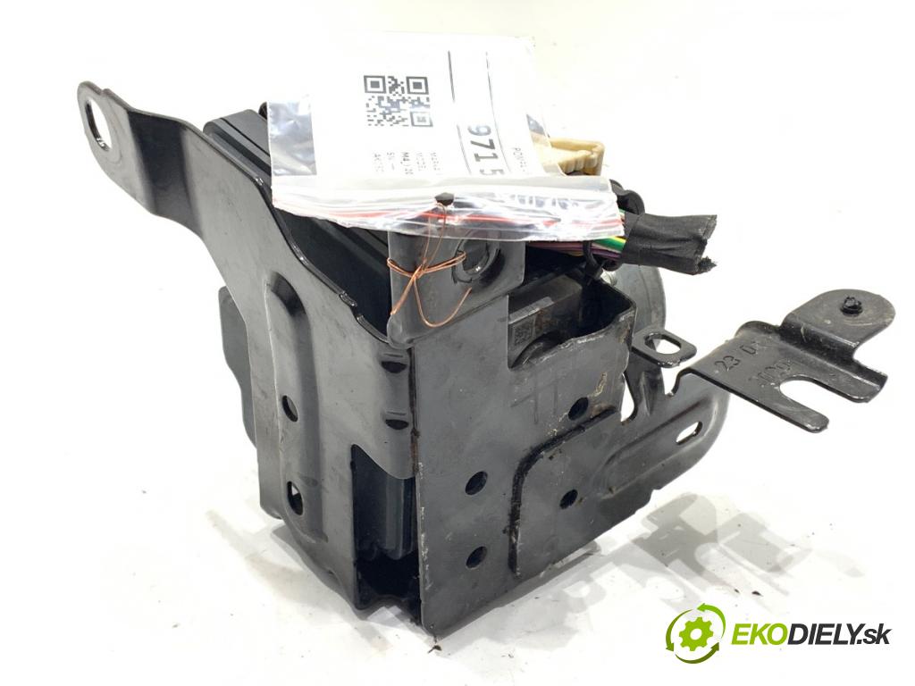 PEUGEOT 3008 SUV 2020 96 kW 1.2 THP/ PureTech 130 1199 Pumpa ABS 9812786180 (Pumpa ABS)