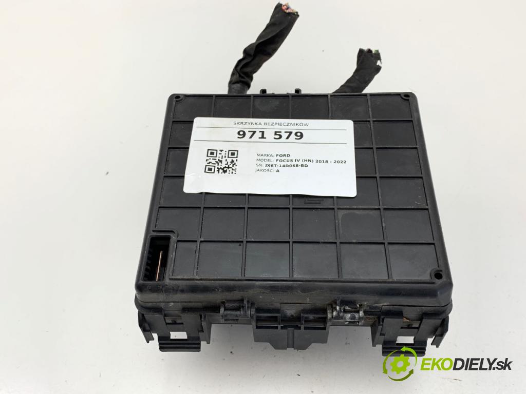 FORD FOCUS IV liftback 2019 92 kW 1.0 EcoBoost 999 Skrinka poistková JX6T-14D068-BD (Poistková skrinka)