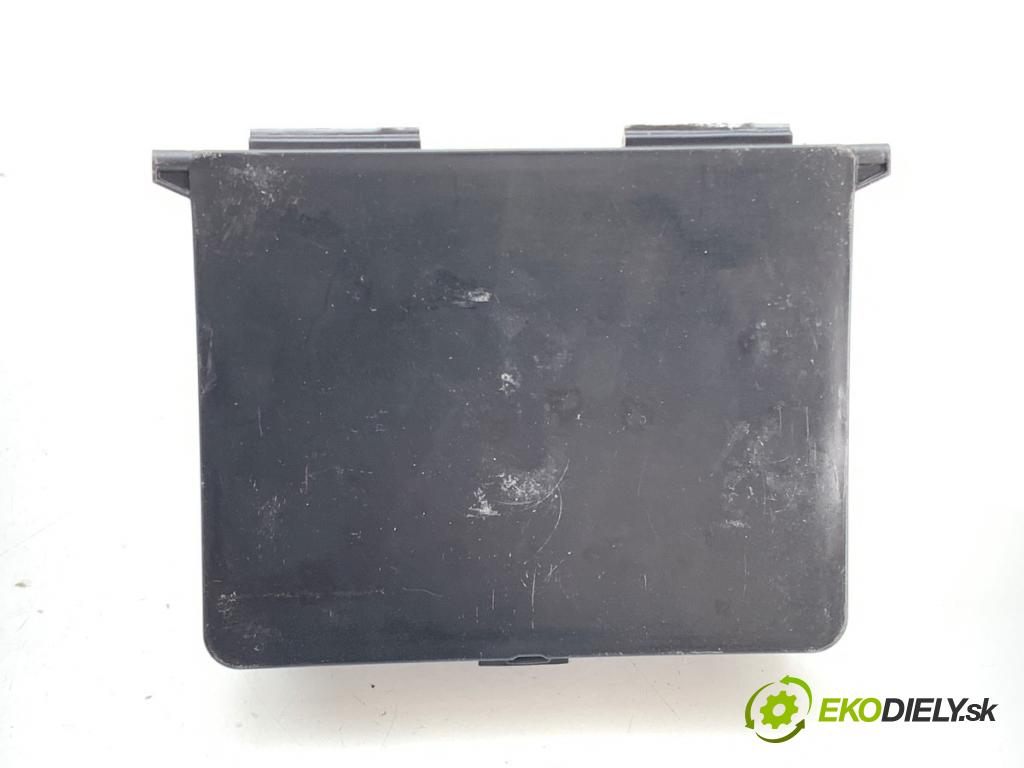 PEUGEOT 3008 SUV 2020 96 kW 1.2 THP/ PureTech 130 1199 Modul Riadiaca jednotka kúrenia 9832227080