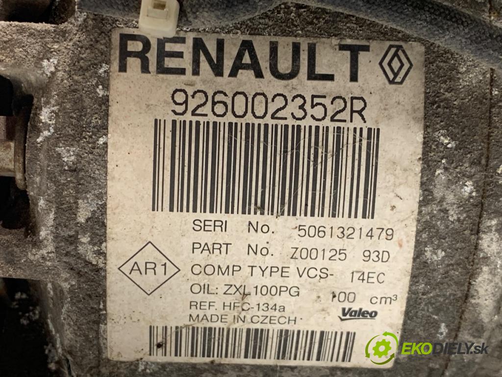 RENAULT CLIO IV liftback 2015 66 kW 1.5 dCi 90 1461 kompresor klimatizace 926002352R (Kompresor klimatizace)