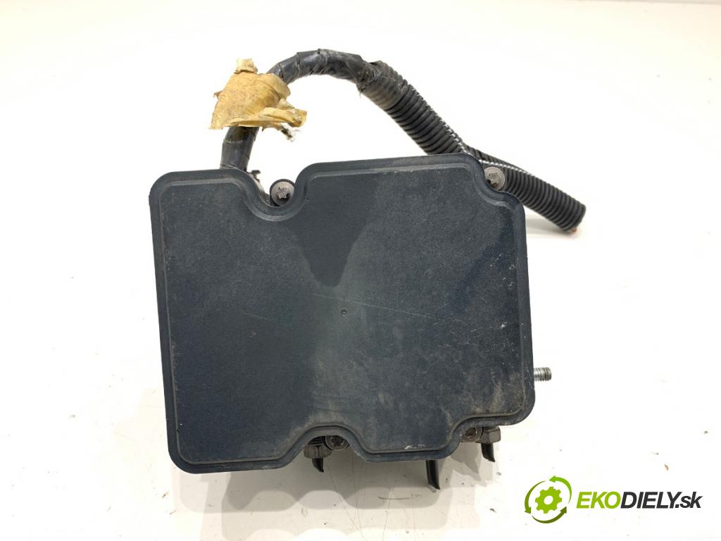 RENAULT CLIO IV liftback 2015 66 kW 1.5 dCi 90 1461 pumpa ABS 0265956403 (Pumpa ABS)