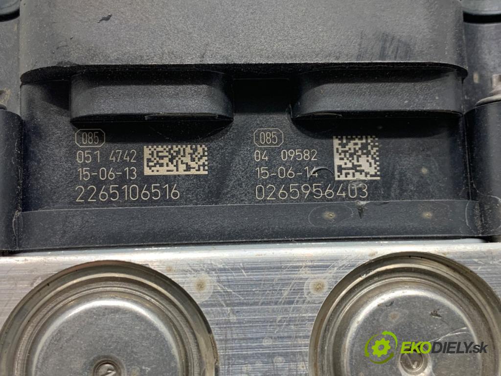RENAULT CLIO IV liftback 2015 66 kW 1.5 dCi 90 1461 pumpa ABS 0265956403 (Pumpa ABS)