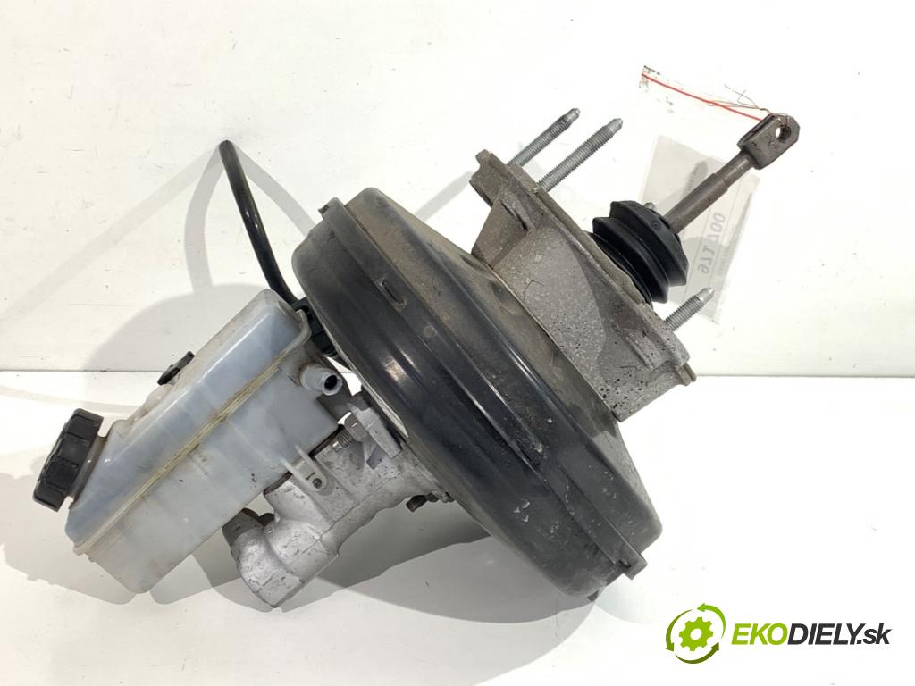 RENAULT CLIO IV liftback 2018 54 kW 1.2 16V 1149 posilovač bŕzd 472104788R