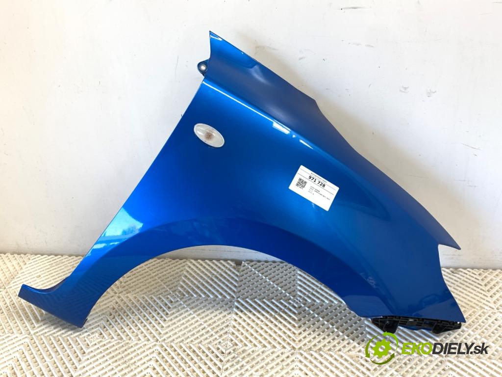 SUZUKI SWIFT V liftback 2019 66 kW 1.2 (A2L412) 1242 blatník pravý přední část 