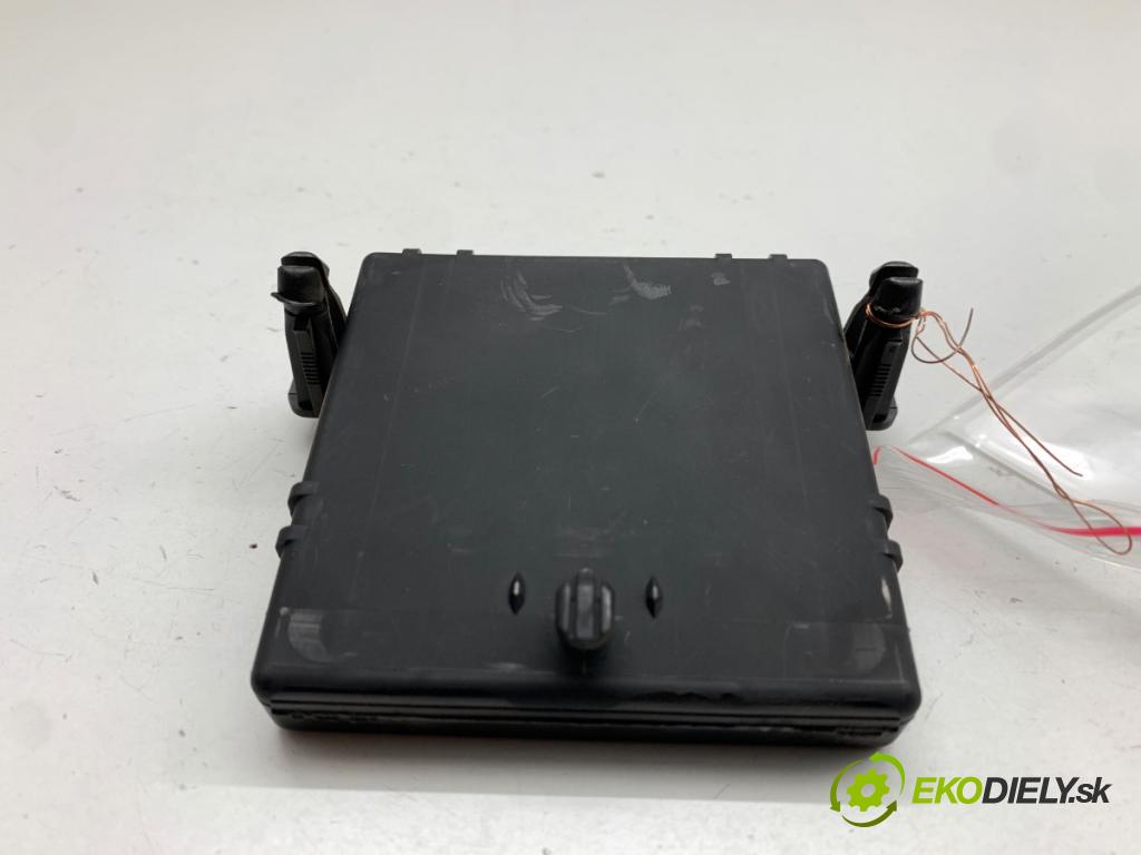 VW EOS kabriolet 2008 103 kW 2.0 TDI 1968 modul GATEWAY 1K0907530S