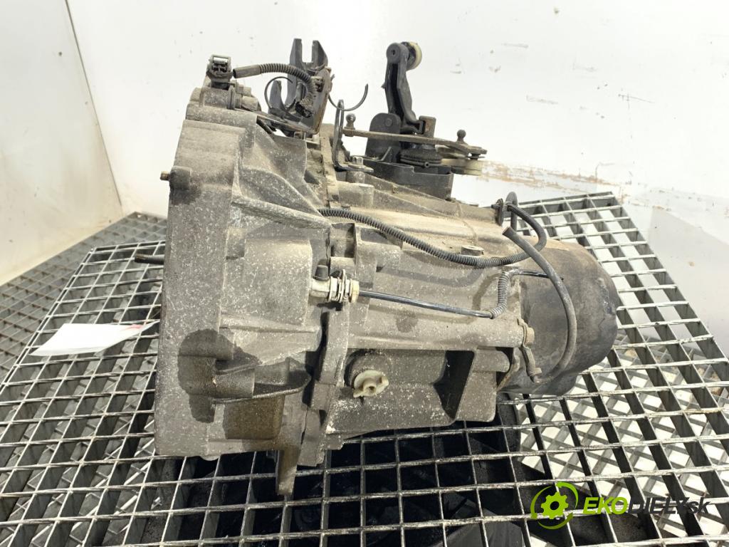 RENAULT CLIO IV liftback 2018 54 kW 1.2 16V 1149 Prevodovka JH3905 (Prevodovka)