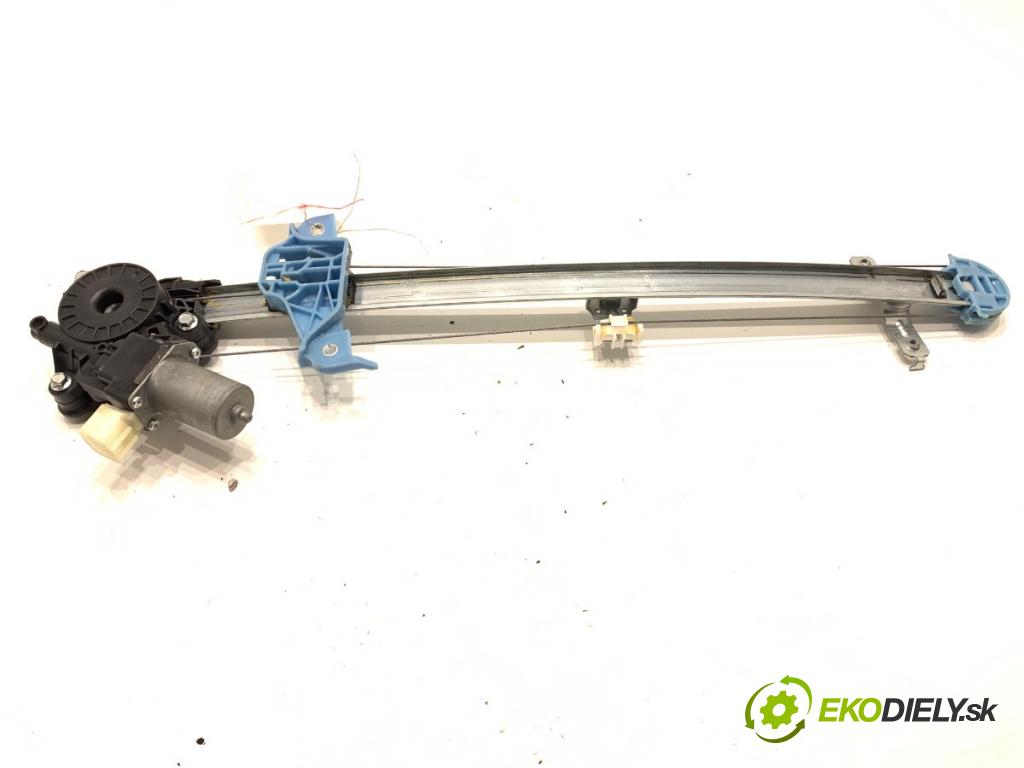 SUZUKI SWIFT V liftback 2019 66 kW 1.2 (A2L412) 1242 Mechanizmus okna ľavy predný 83430-52R10