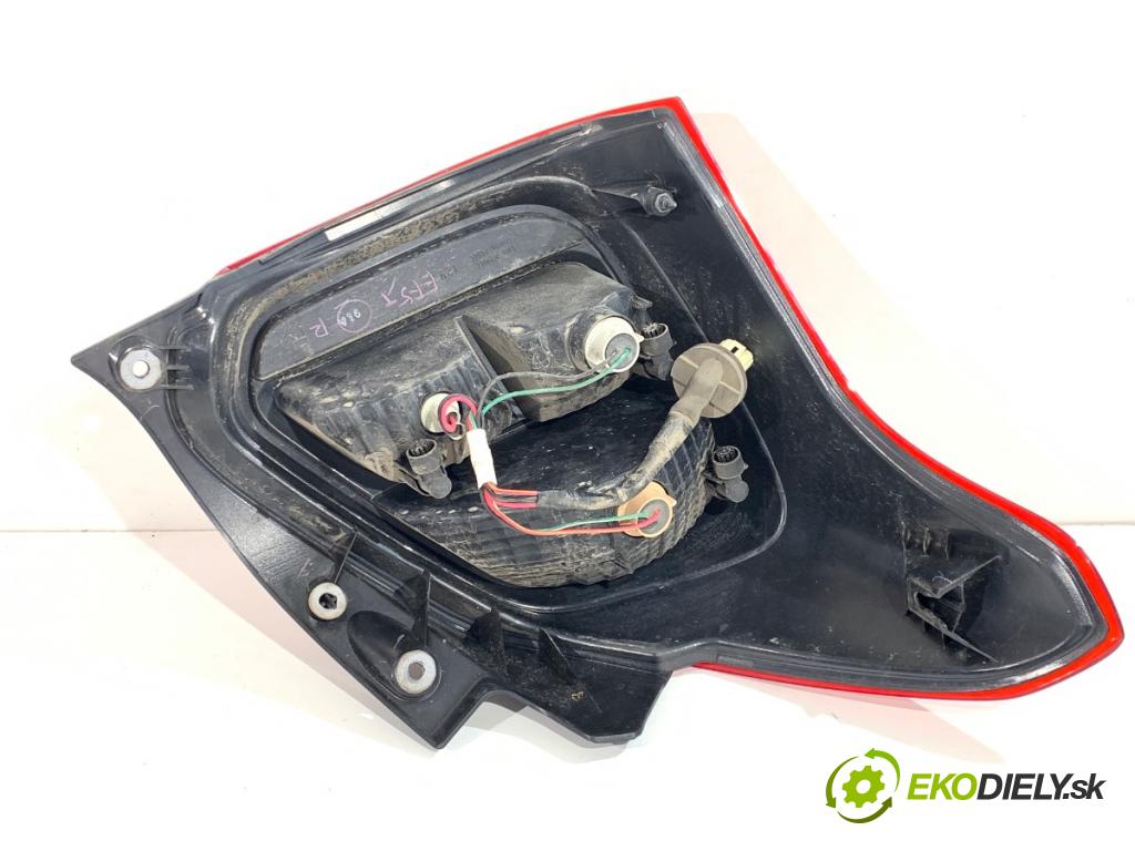 SUZUKI SWIFT V liftback 2019 66 kW 1.2 (A2L412) 1242 světlo pravý zadní část 220-59362