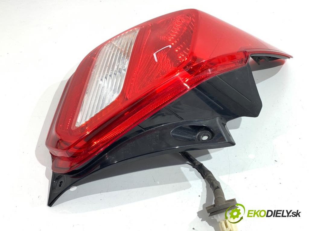 SUZUKI SWIFT V liftback 2019 66 kW 1.2 (A2L412) 1242 světlo levý zadní část 220-59362
