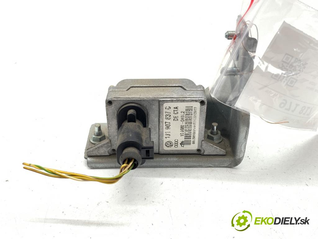 AUDI A3 8L liftback 2002 75 kW 1.6 1595 snímač ESP 1J1907637C