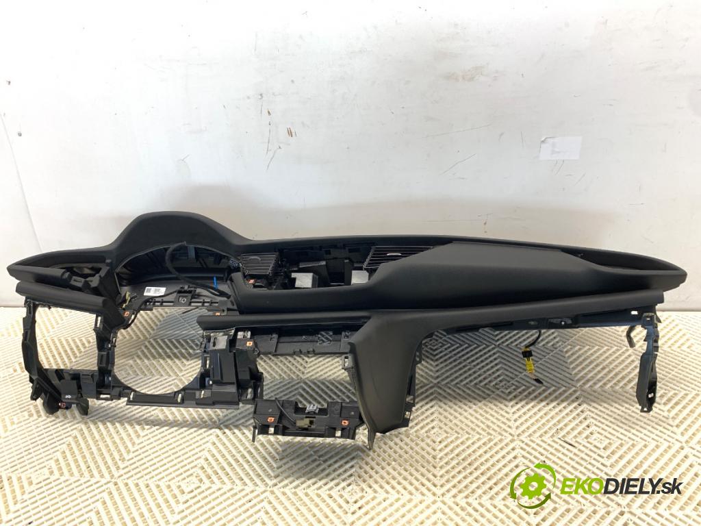 OPEL INSIGNIA B liftback 2019 147 kW 1.6 Turbo (68) 1598 palubní doska 3009976600 (Palubní deska)