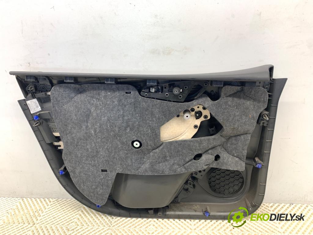 OPEL ASTRA K Kombi 2017 110 kW 1.4 Turbo (35) 1399 čalúnenie Dvere pravy predný