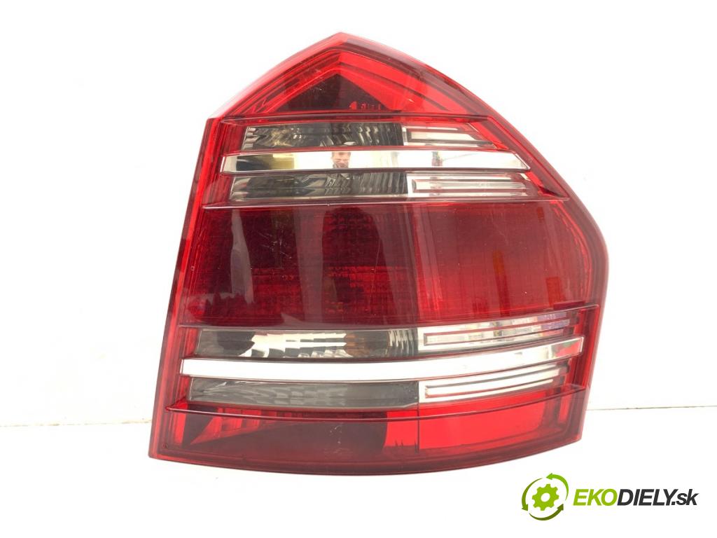 MERCEDES-BENZ X164 SUV 2006 165 kW GL 320 CDI 4-matic (164.822) 2987 Svetlo pravy zad A1648200564