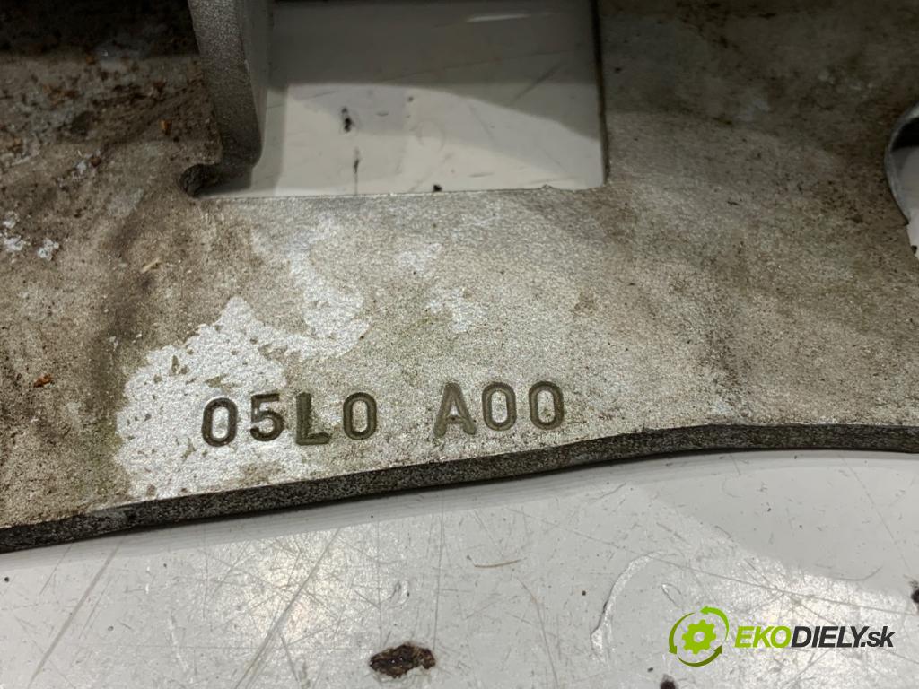 PEUGEOT 508 I sedan 2011 82 kW 1.6 HDi 1560 závěs kapoty levý přední část