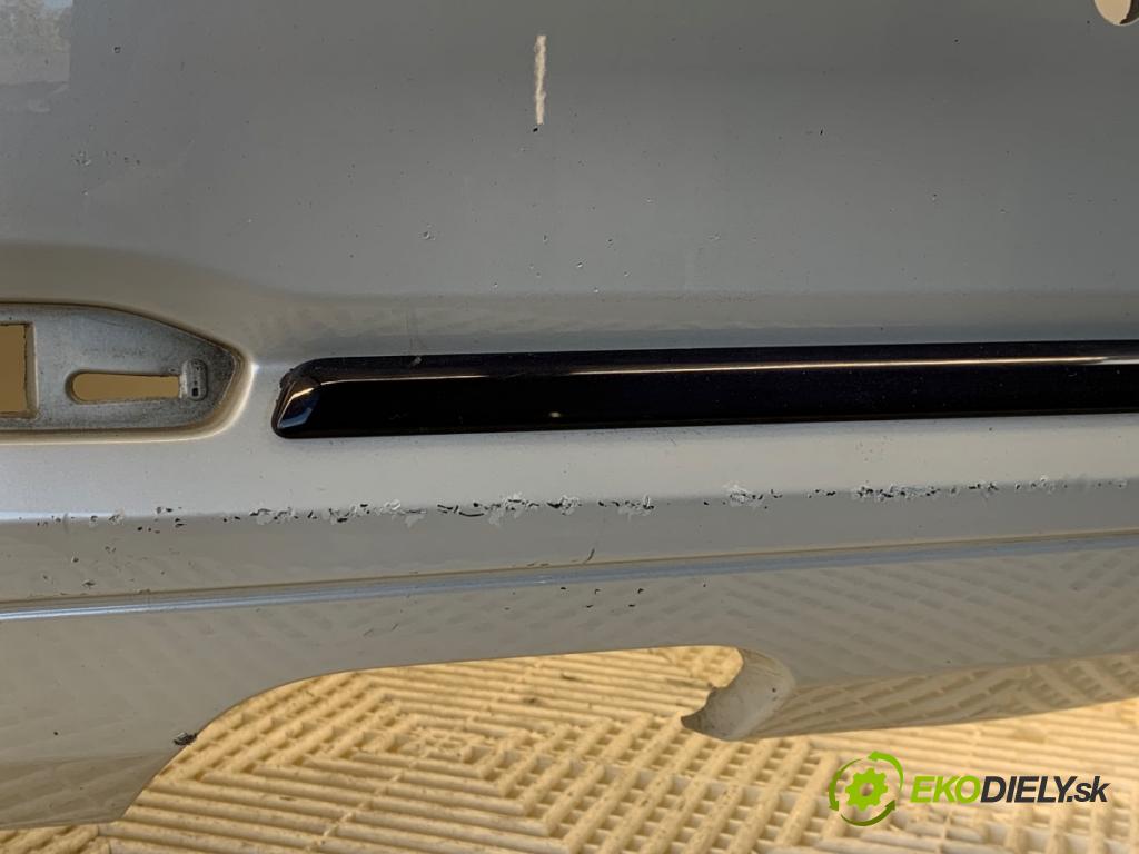 BMW F34 liftback 2016 190 kW 330 d 2993 Nárazník zad