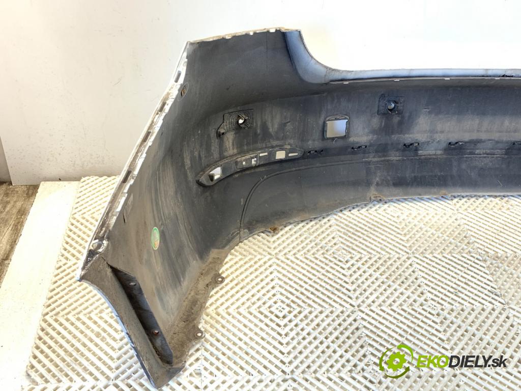 BMW F34 liftback 2016 190 kW 330 d 2993 Nárazník zad