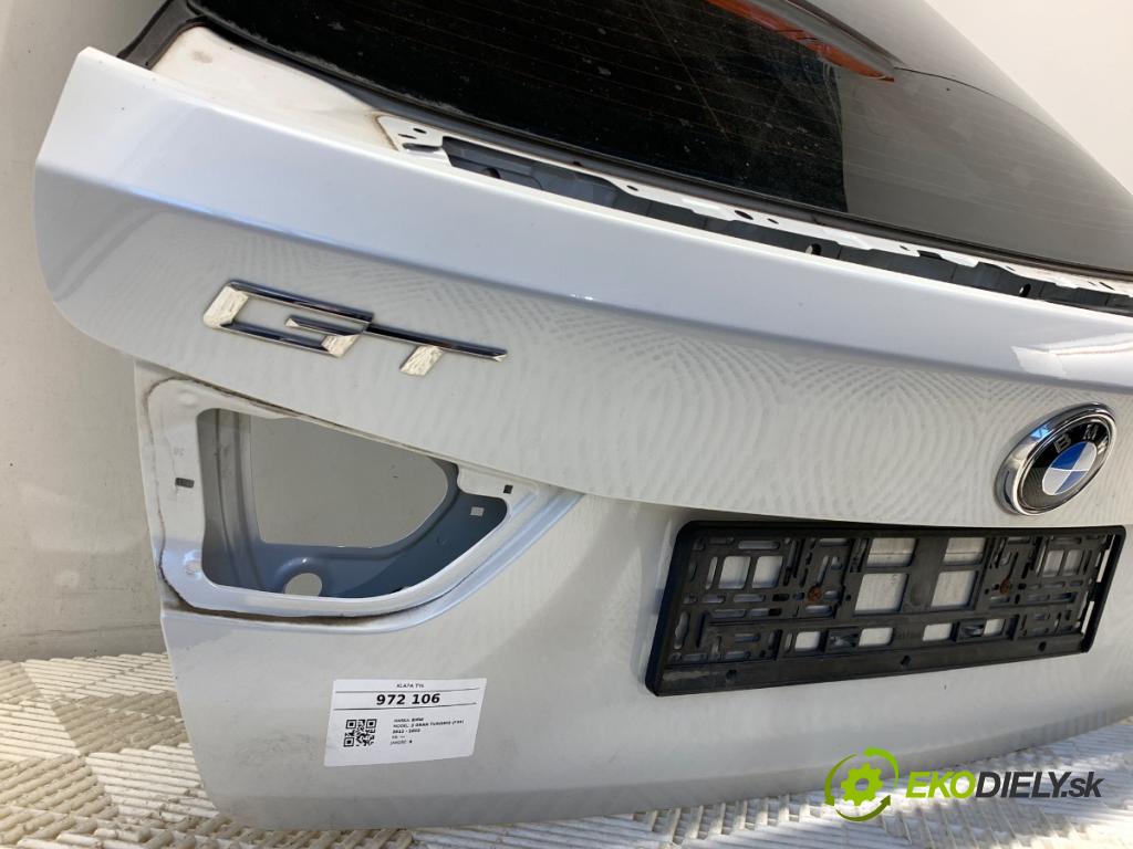 BMW F34 liftback 2016 190 kW 330 d 2993 kapota zad
