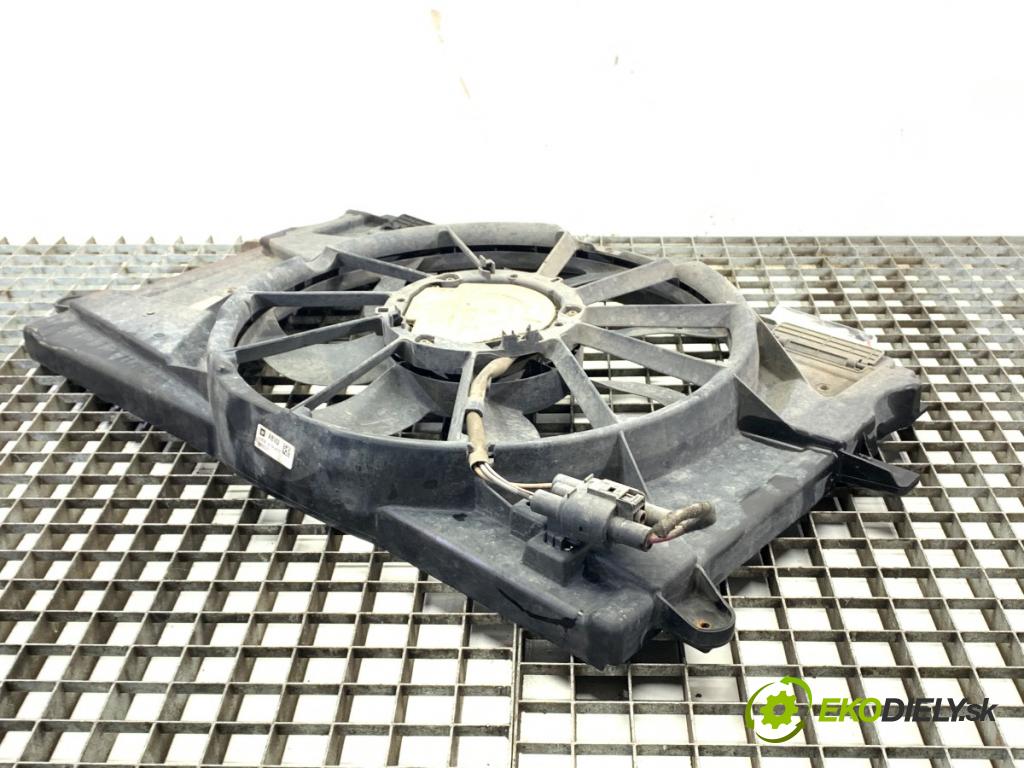 OPEL ASTRA K Kombi 2017 110 kW 1.4 Turbo (35) 1399 ventilátor chladiče 39013322 (Ventilátor)