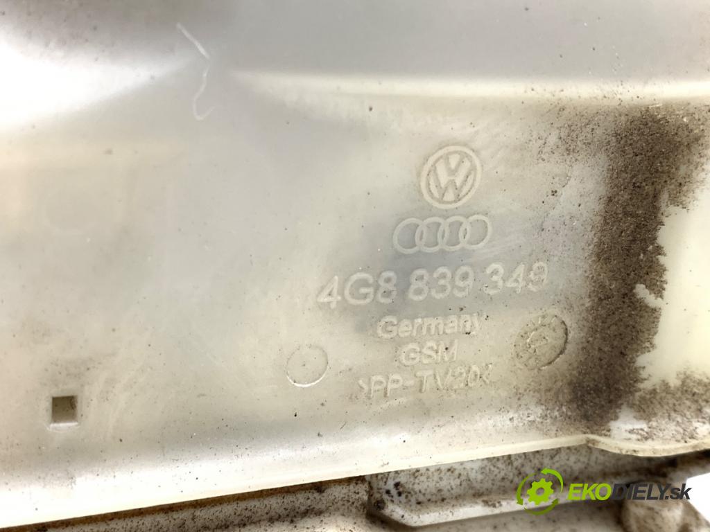 AUDI A6 C7 sedan 2014 180 kW 3.0 TDI quattro 2967 zámok Dvere pravy zad 4G8839015E