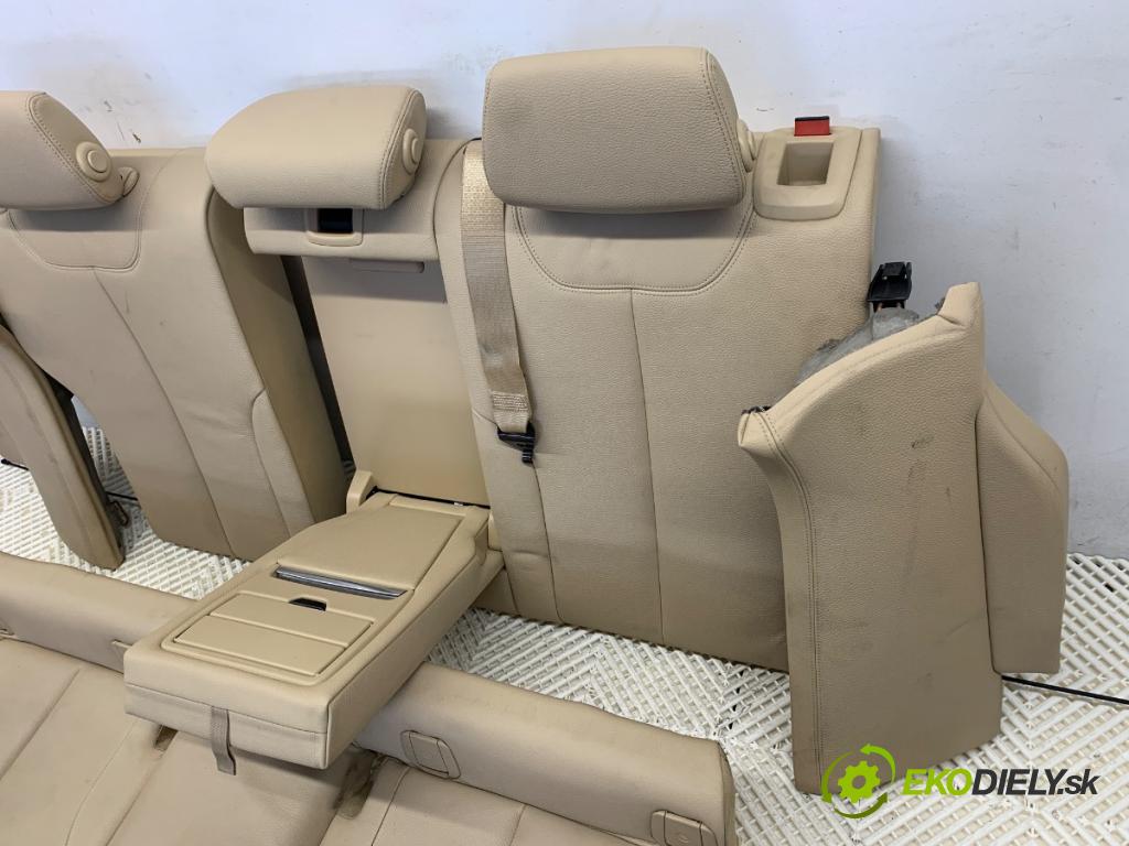 BMW F34 liftback 2016 190 kW 330 d 2993 Sedadlá, sedačky Sedadlo bočné