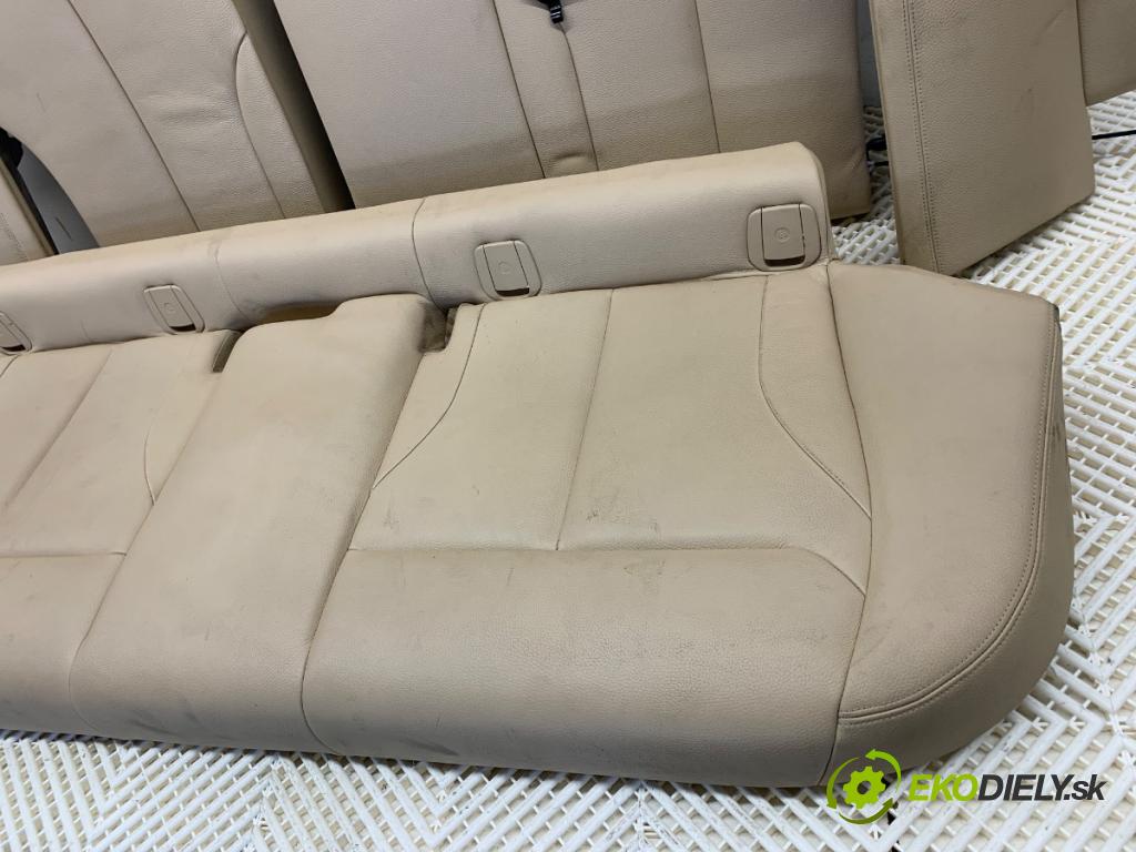 BMW F34 liftback 2016 190 kW 330 d 2993 Sedadlá, sedačky Sedadlo bočné
