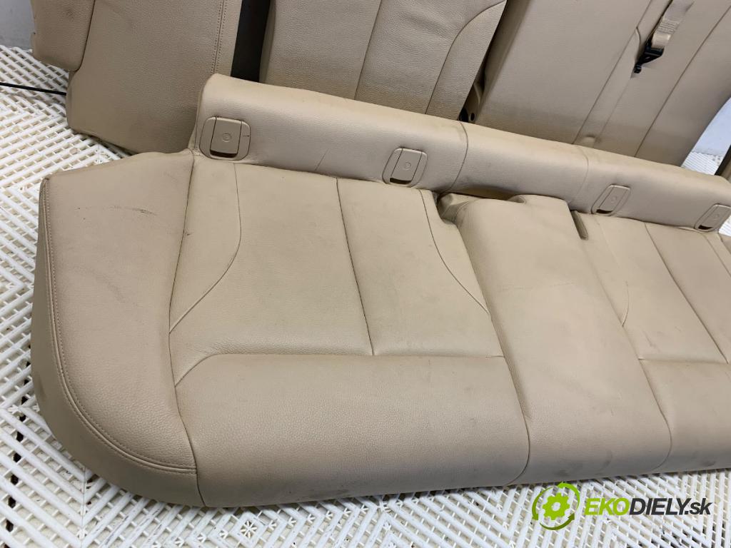 BMW F34 liftback 2016 190 kW 330 d 2993 Sedadlá, sedačky Sedadlo bočné