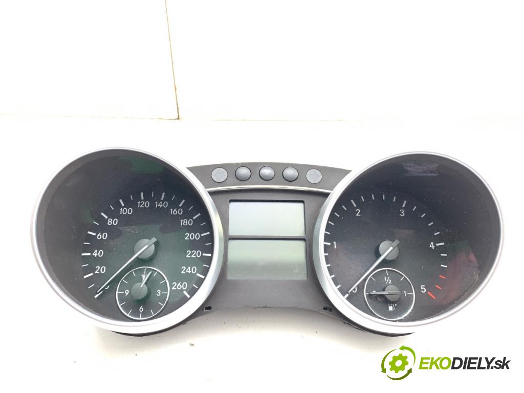 MERCEDES-BENZ X164 SUV 2006 165 kW GL 320 CDI 4-matic (164.822) 2987 prístrojovka 1645403347 (Přístrojová deska)