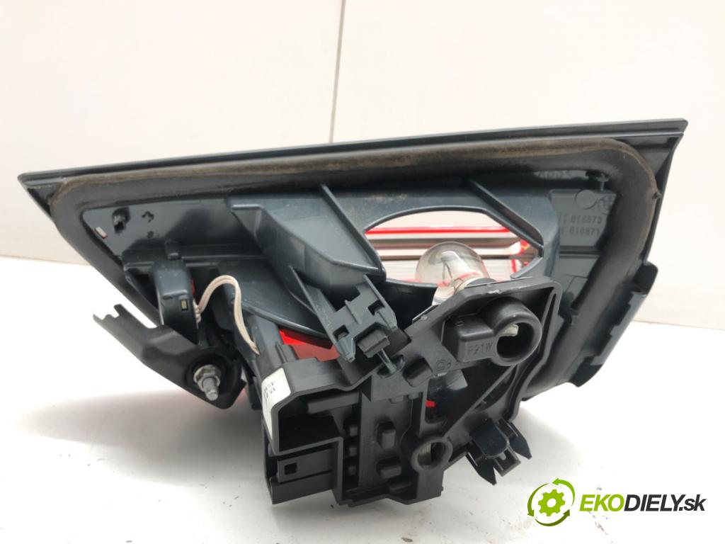 BMW F34 liftback 2016 190 kW 330 d 2993 Svetlo ľavy zad vnútorná 7286033