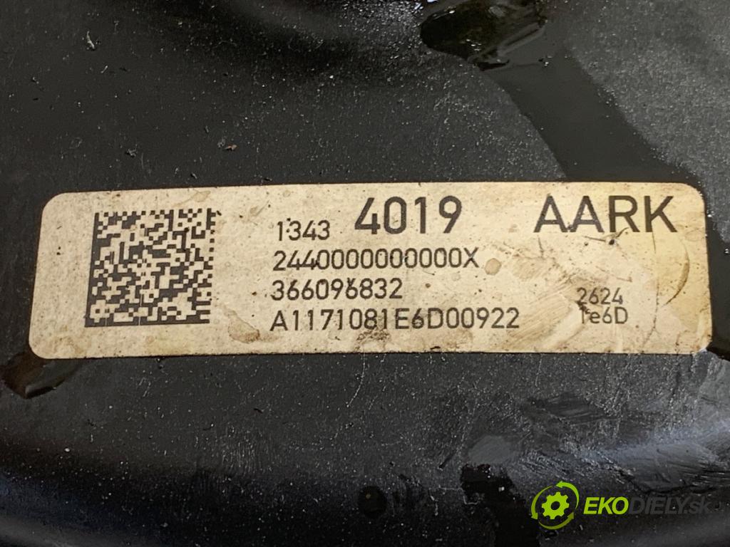 OPEL ASTRA K Kombi 2017 110 kW 1.4 Turbo (35) 1399 Posilovač bŕzd 13434019