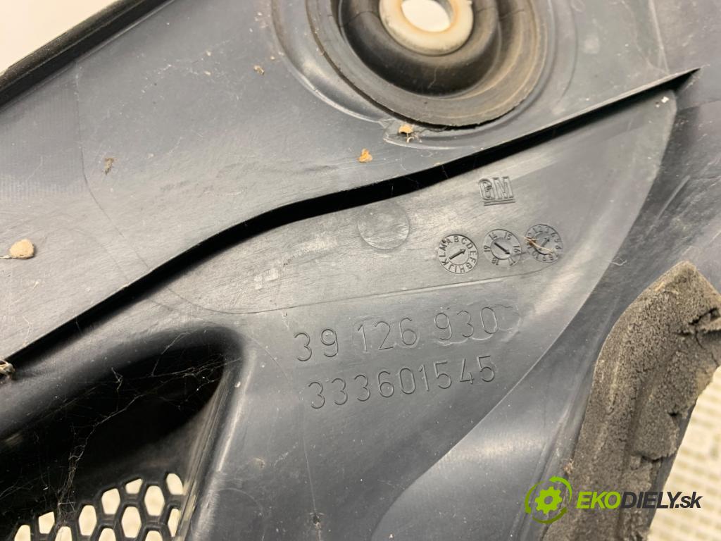 OPEL ASTRA K Kombi 2017 110 kW 1.4 Turbo (35) 1399 torpédo plast pod čelní okno 39126930 (Plast pod čelním sklem)
