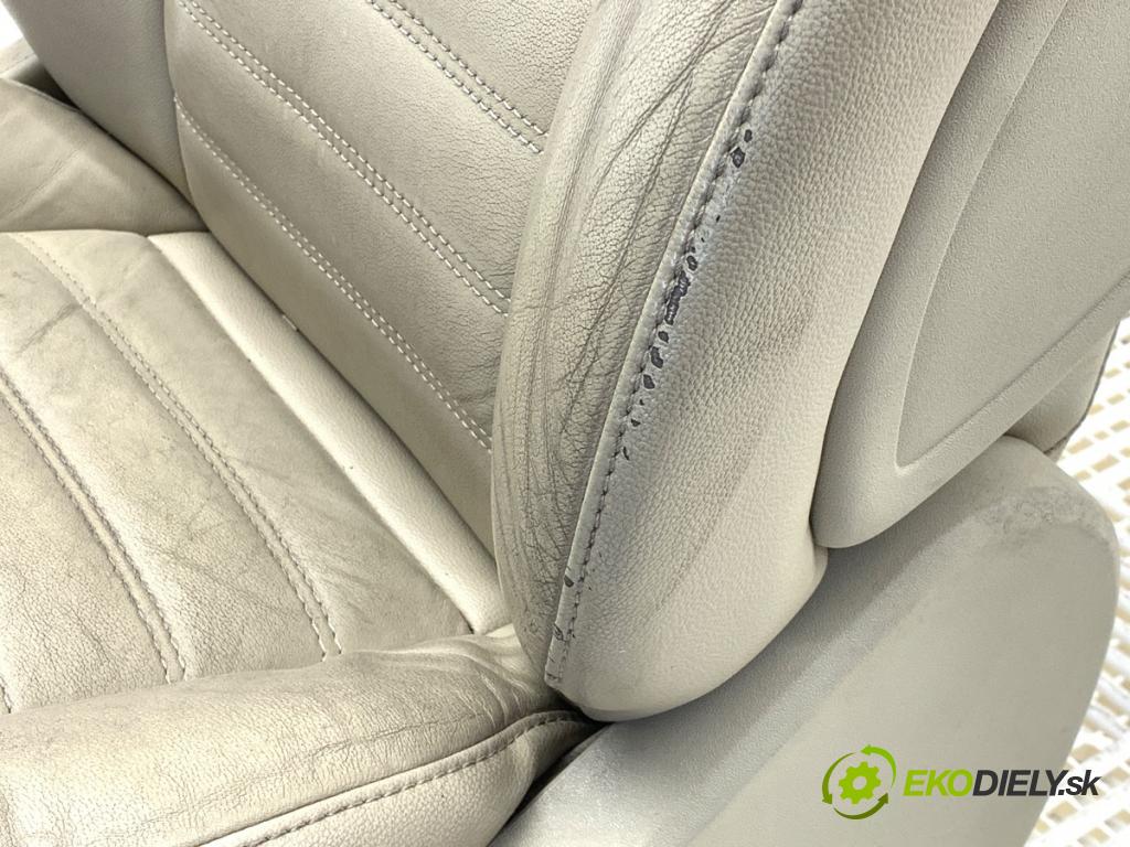 FORD MONDEO MK5 sedan 2013 133 kW 1.6 1596 sedadla sedačky sedadlo boční